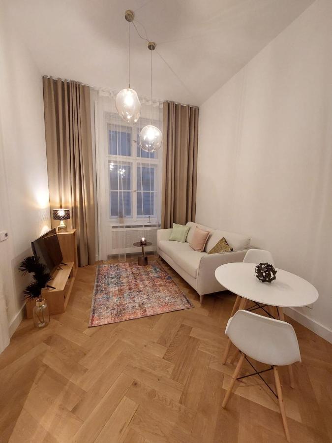 Luxury Apartment In The Centre Praga Exterior foto